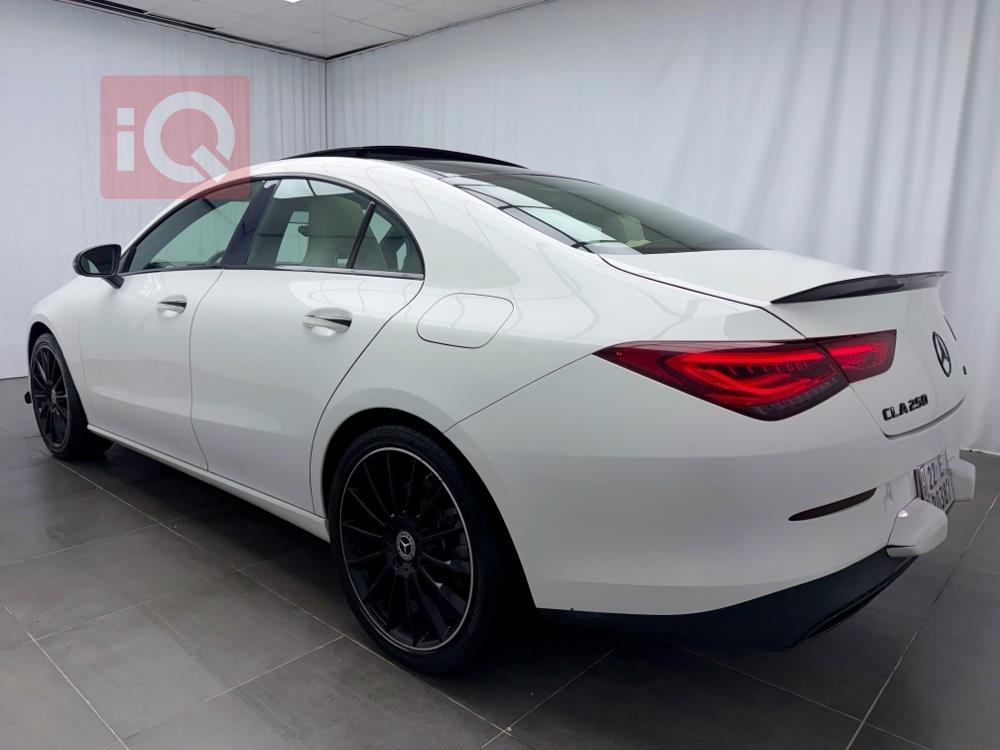 مرسيدس بنز CLA